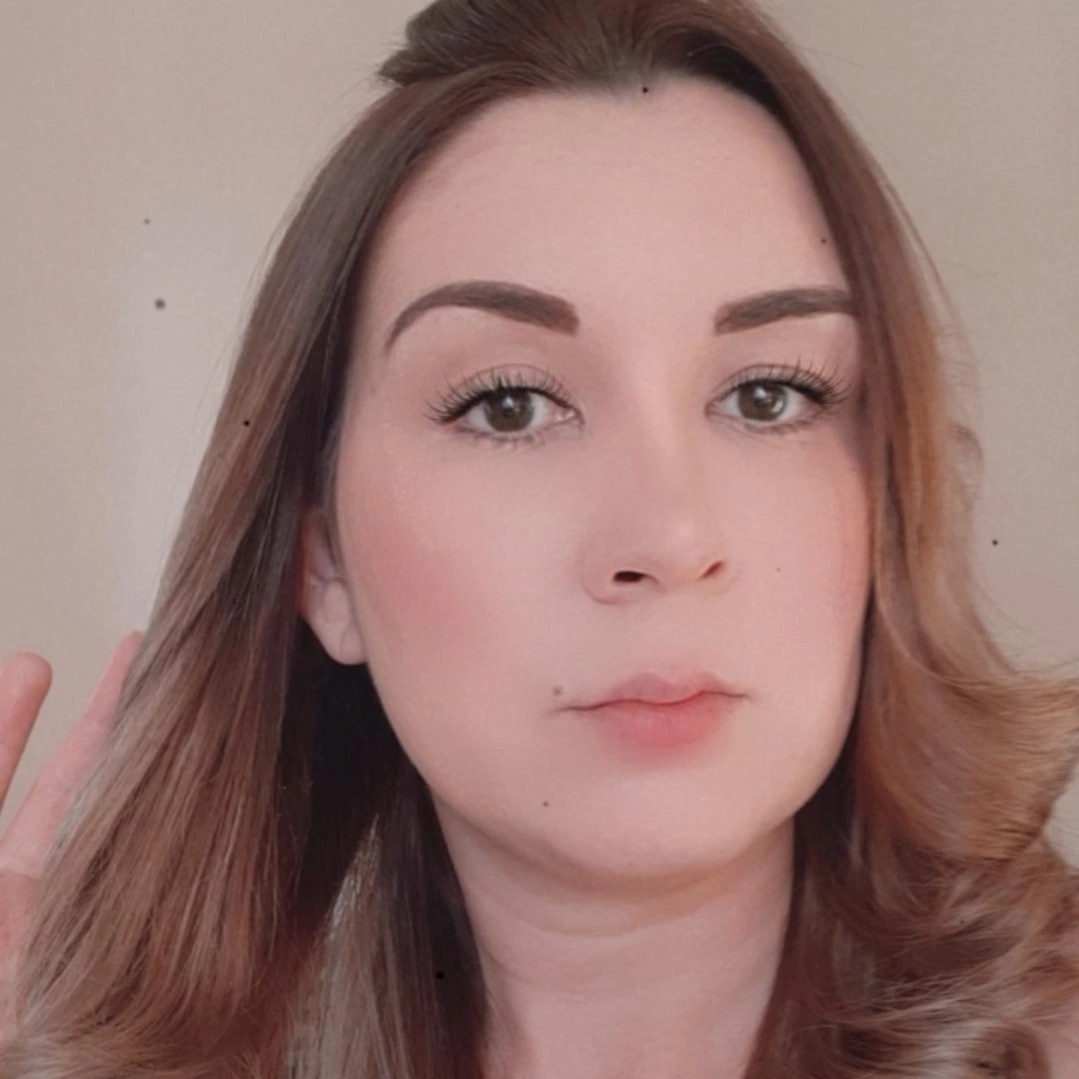 imagem de perfil de Alana Motta